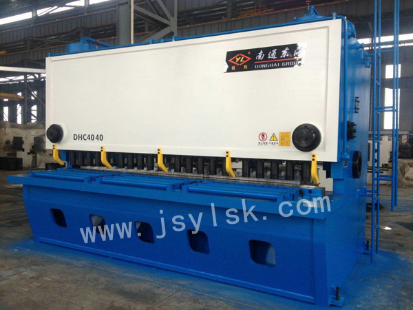 QC11Y-40*4000剪板機