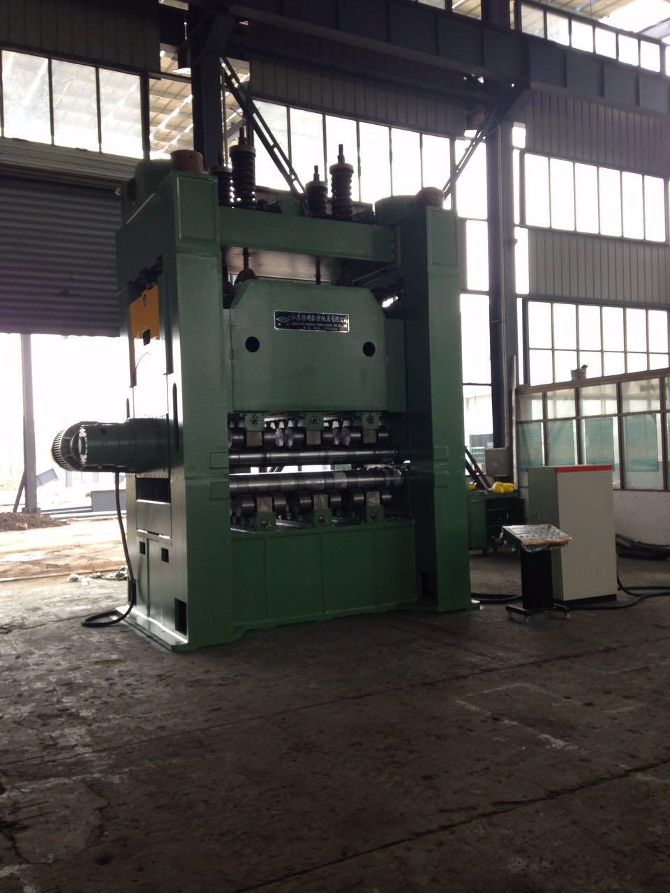 四重式中厚板校平機