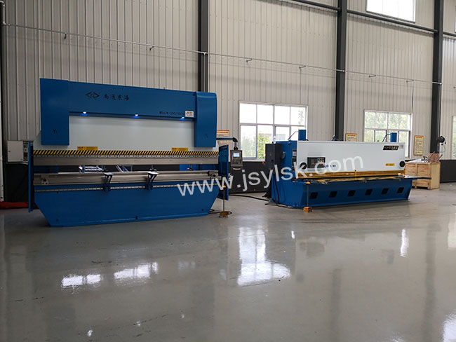 WE67K-200/4000數(shù)控折彎機(jī)