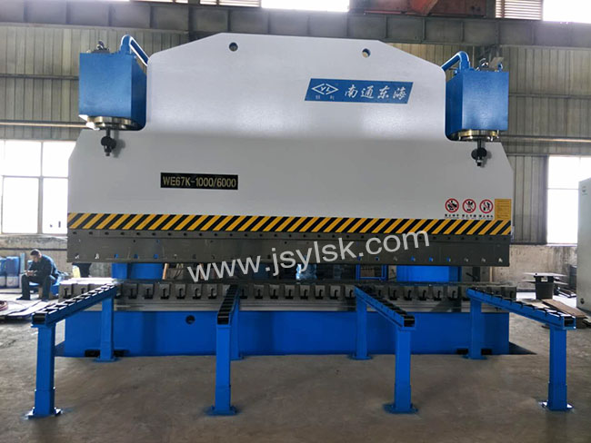 WE67K-1000/6000大型折彎機