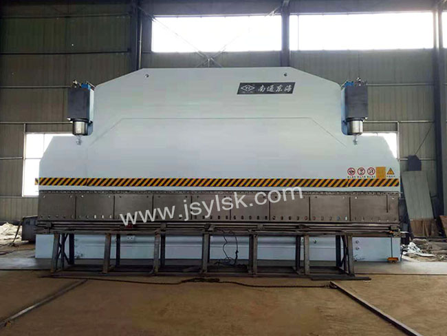 WE67K-800/10000大型折彎機